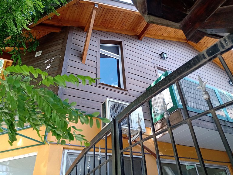 Departamento céntrico con vista a la cordillera, Mi Casa Tu