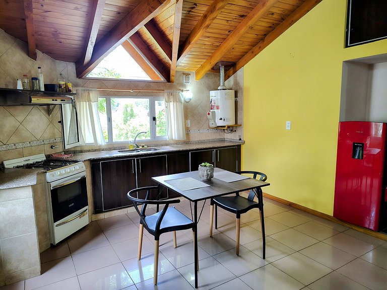 Departamento céntrico con vista a la cordillera, Mi Casa Tu